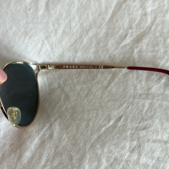 Prada Sunglasses - Picture 4 of 8